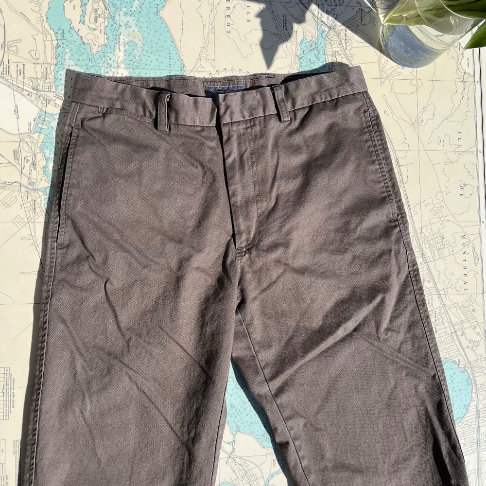 Dockers 100% Cotton Khaki Pants 32 x 30